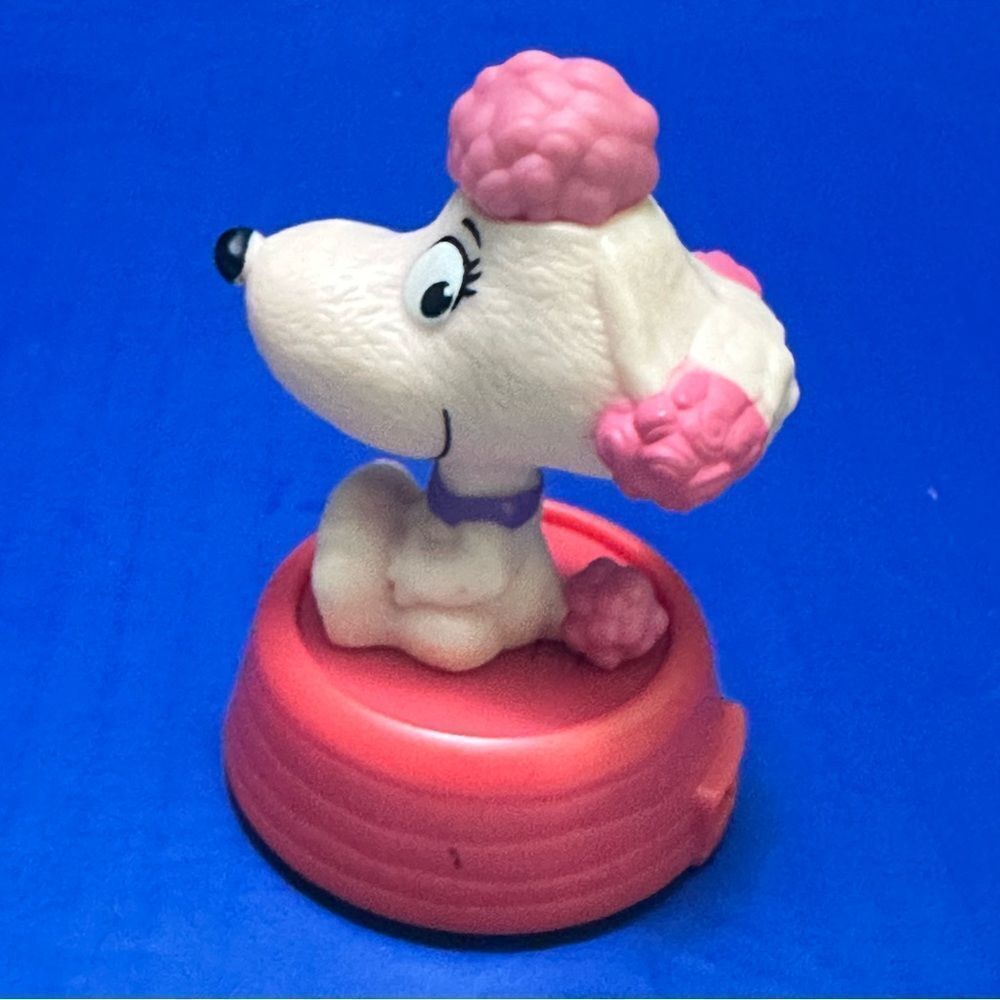 Peanuts movie FIFI caniche figure rose Happy Meal - Picture 5 of 6